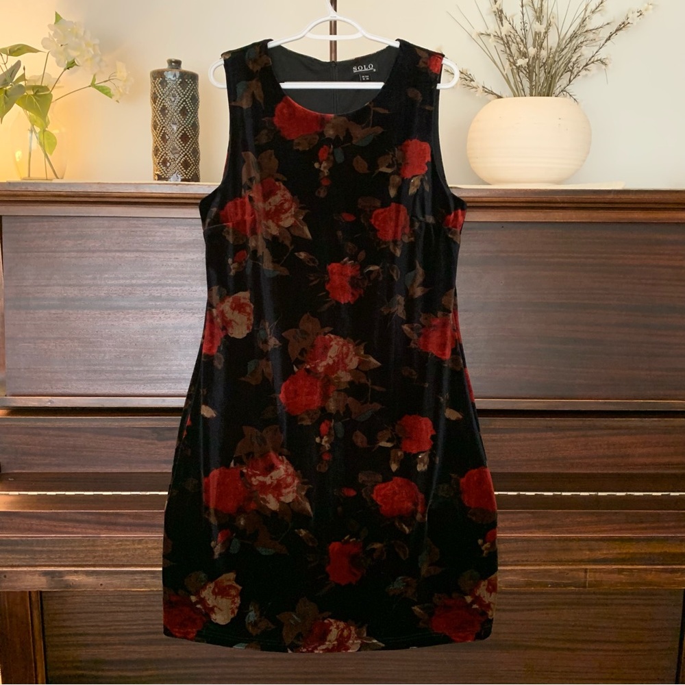 Solo Navy Floral Print Velvet Dress, Size 14